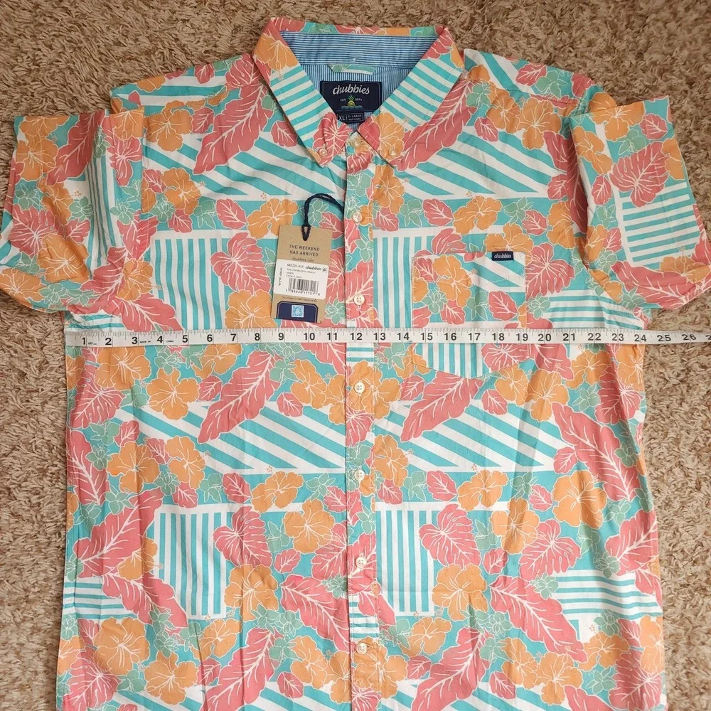 NWT Chubbies Hawaiian‎ Floral Mens XL Oxford Short Sleeve Button Up Shirt